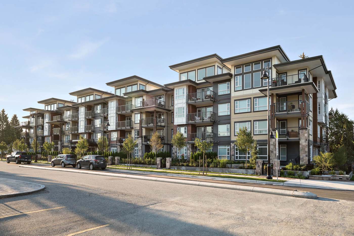 Edge on Edge Maple Ridge